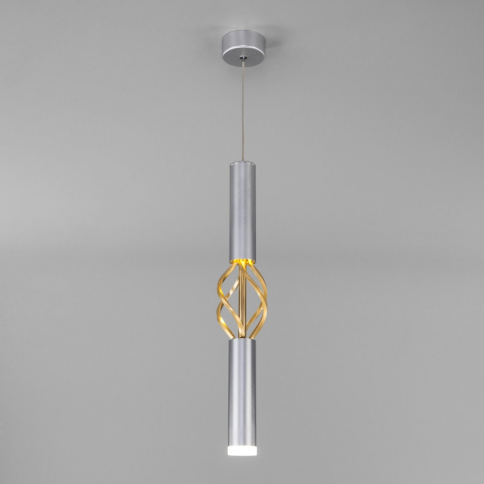 Подвесной светодиодный светильник Eurosvet Lance 50191/1 LED матовое серебро/матовое золото (a049110) наполнитель из перьев для шаров и подарков серебро с глиттером 10 12см 8 г