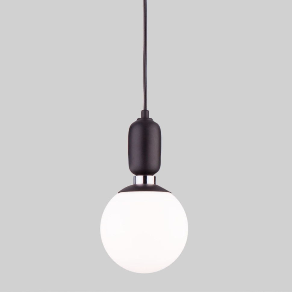 Подвесной светильник Eurosvet 50151/1 черный наполнитель бумажный кремовый 1000 г