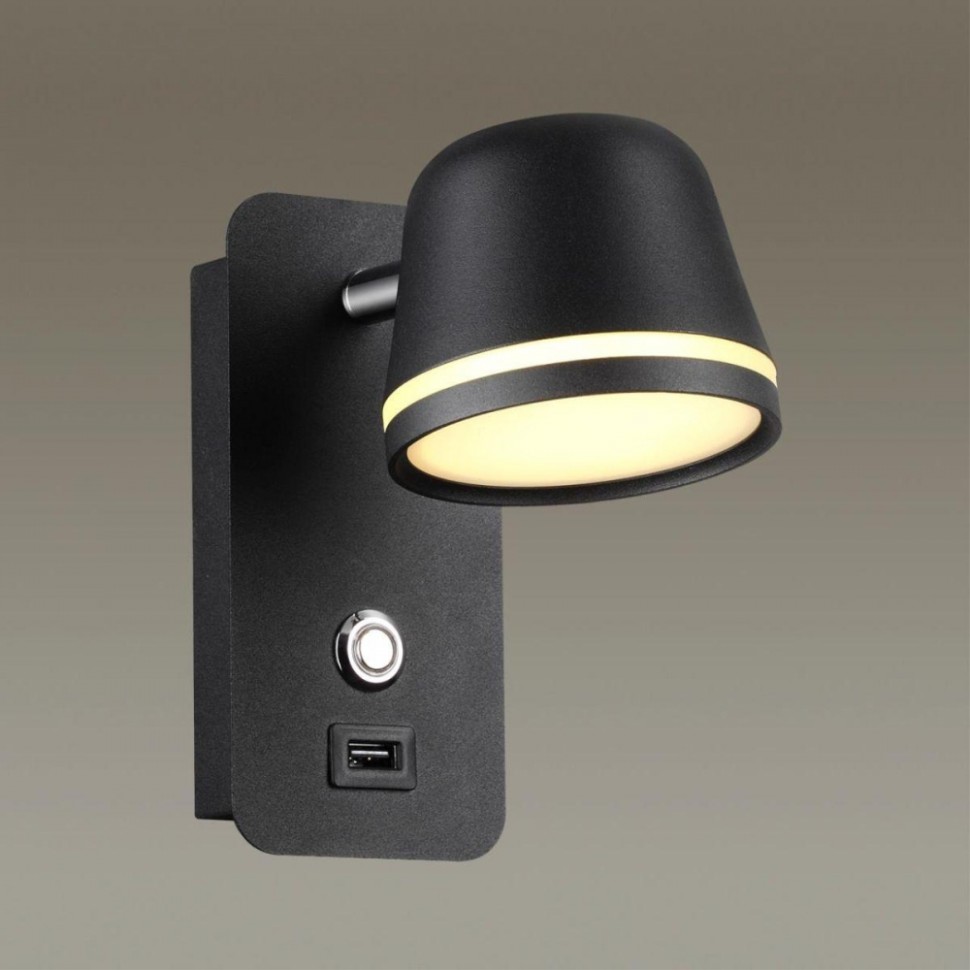 Настенный светильник с USB зарядкой Odeon Light Banks 4299/5WL, цвет черный 4299/5WL - фото 3