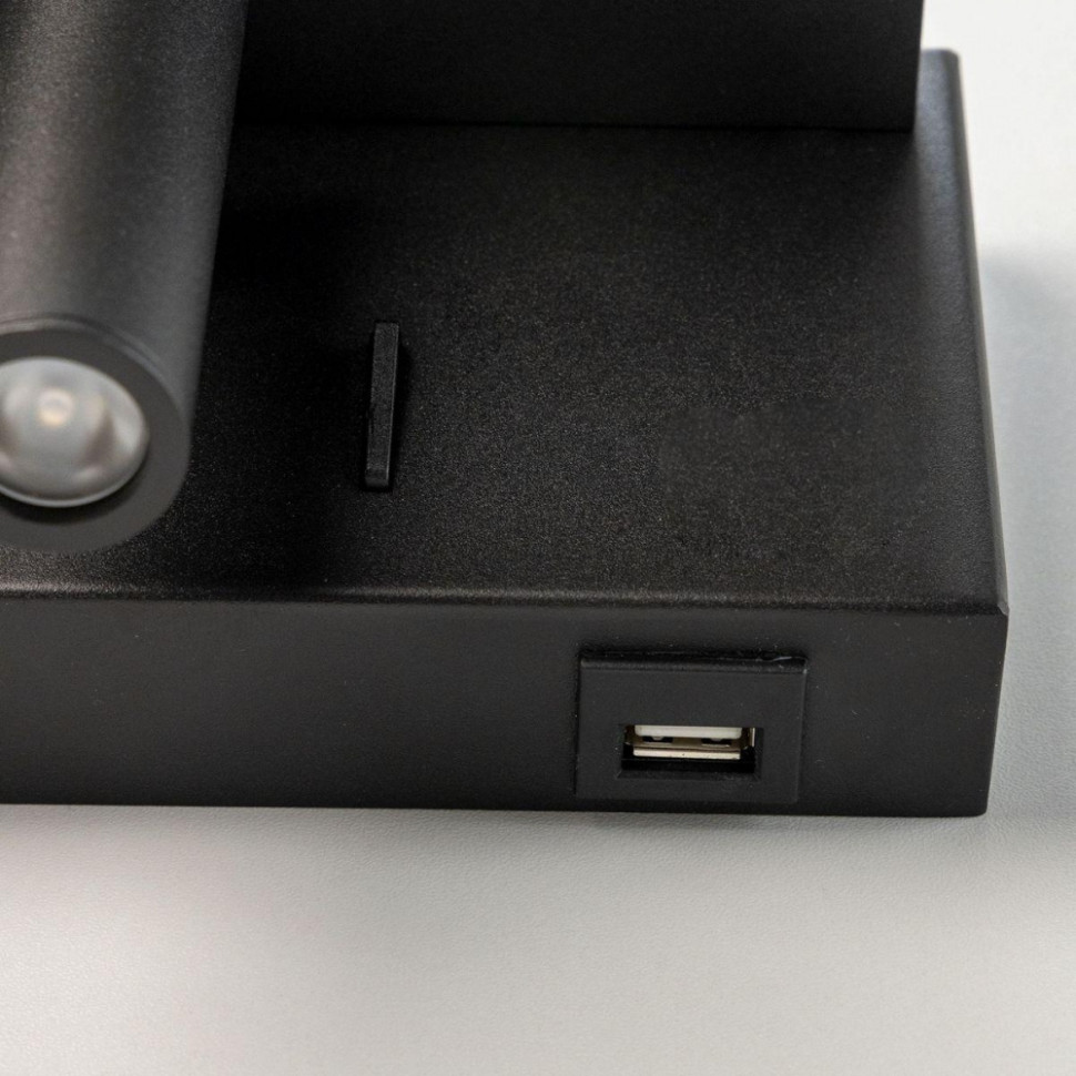 Спот с беспроводной зарядкой для смартфонов Qi и USB выходом Citilux Декарт CL704371, цвет черный - фото 3