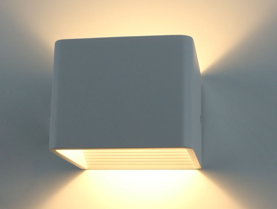 A1423AP-1WH Настенный светодиодный светильник Arte Lamp Scatola точечный накладной светильник arte lamp unix a1516pl 1bk